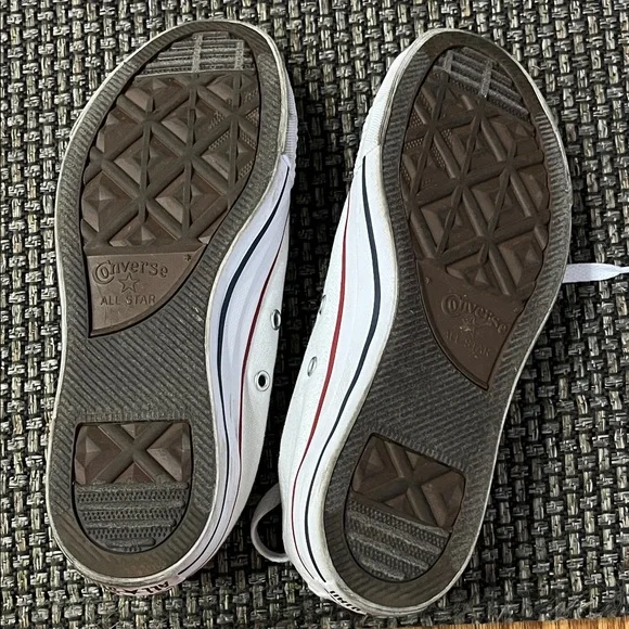 Converse White Low-Top Sneakers - Picture 10 of 10